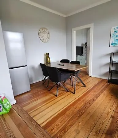 3 Balkon Möbliertes Brunsbuttel