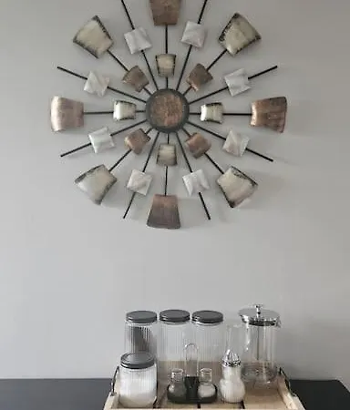 3 Balkon Möbliertes *