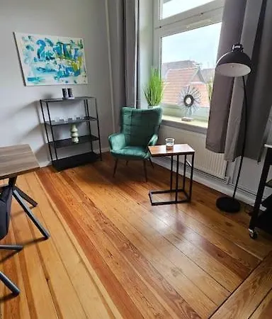 3 Balkon Möbliertes * Brunsbuttel