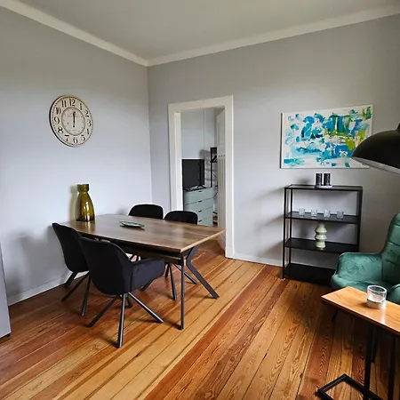 דירה 3 Balkon Moebliertes