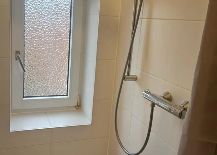 3 Balkon Moebliertes דירה ברונסבוטל